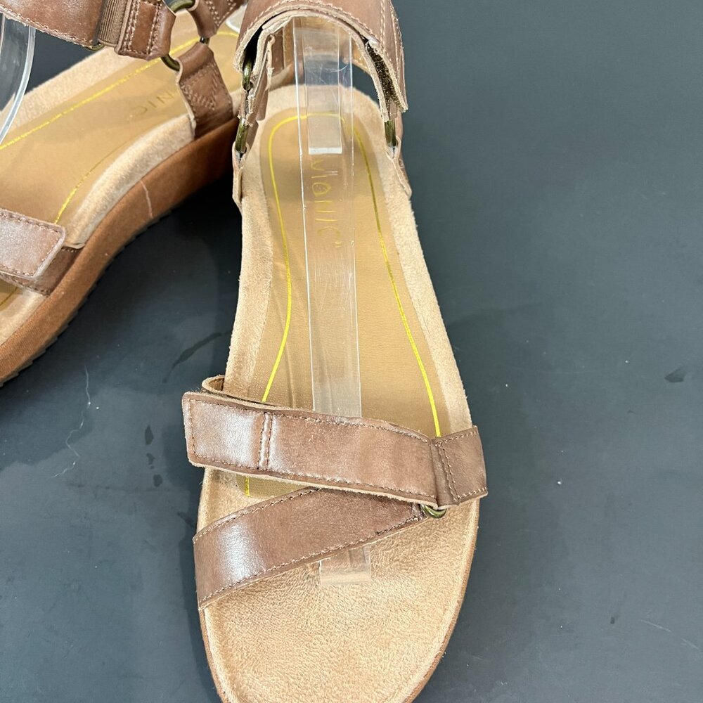 Women's Vionic Adjustable Leather Strap Sandal Si… - image 2